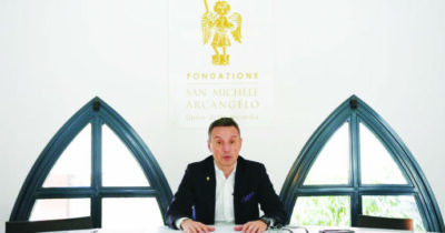 Copertina di Bergamo, altro che formazione gratis: le famiglie pagavano 1,5 milioni l’anno