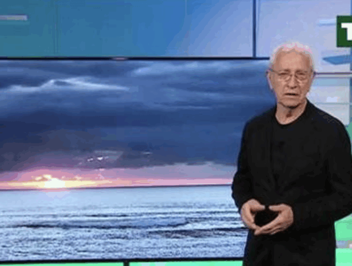 “Spero che Paolo mi perdoni se sono io oggi a occupare la sua postazione. Sono commosso, avevamo programmato un viaggio”, “Era nostro amico, un momento doloroso”: i giornalisti de La7 ricordano Paolo Sottocorona