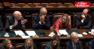 Copertina di Almasri, Meloni in Aula blinda Nordio, Piantedosi e Mantovano. M5s: “Torni per parlare di genocidio e Flotilla”
