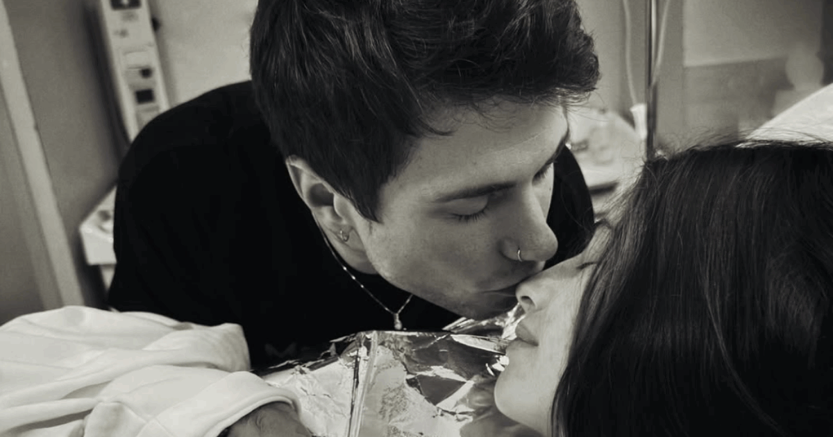 “Esiste un prima e un dopo”: Benjamin Mascolo è diventato papà, è nata Athena