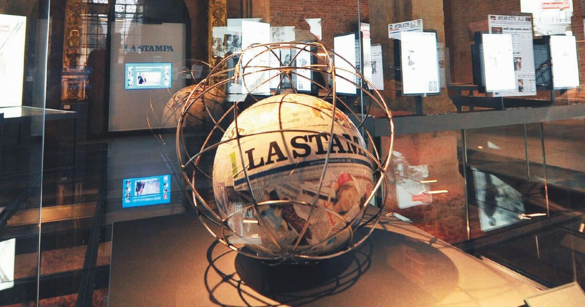 I giornalisti della Stampa dopo la notizia della vendita: “Attacco senza precedenti alla nostra dignità”. Anche Repubblica in agitazione. Il governo convoca Gedi I giornalisti della Stampa dopo la notizia della vendita: “Attacco senza precedenti alla nostra dignità”. Anche Repubblica in agitazione. Il governo convoca Gedi