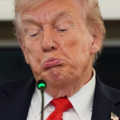 Copertina di Trump vs. Nobel: vince “Magazuela”,  ma non gli basta