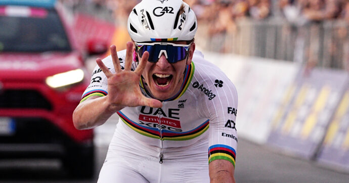 Mito Pogacar: vince il quinto Lombardia di fila, superato anche Coppi. Il suo 2025 resterà nella storia dello sport