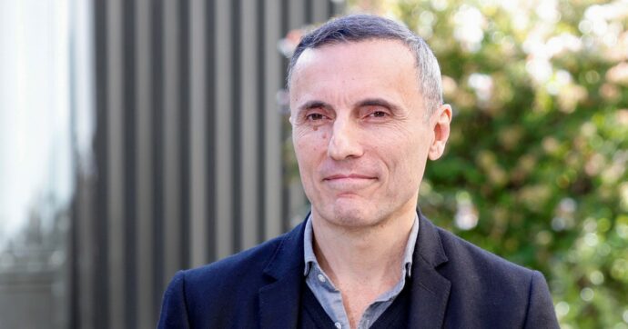 Valerio Aprea: “Le corsette con Muccino, l’amicizia con Mastandrea e i ruoli da spacciatore”