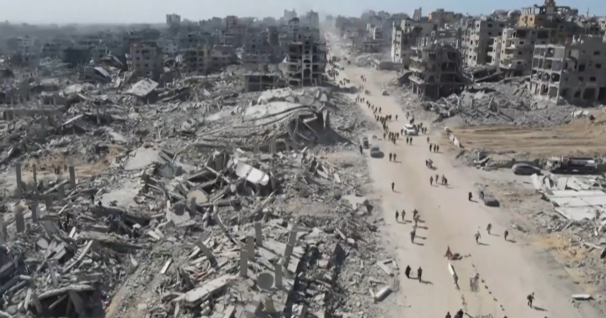 Case distrutte e cumuli di macerie: ecco come si presenta Gaza City. Le immagini dal drone