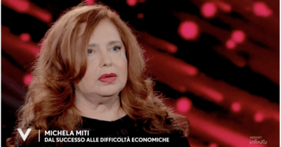 Copertina di “Ho lo sfratto, tra 15 giorni devo lasciare la mia casa. Non ho più nulla, ho perso tutto: i soldi, il mio compagno, mia mamma”: Michela Miti in lacrime a Verissimo
