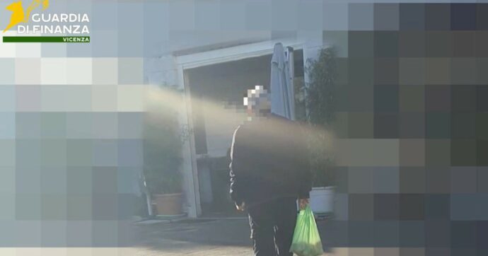 Finto cieco, in 50 anni truffa oltre 1 milione