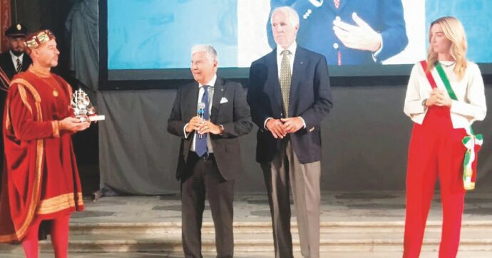 Premio per Colombo, Salis sceglie Malagò: lui l’aveva nominata vicepresidente al Coni