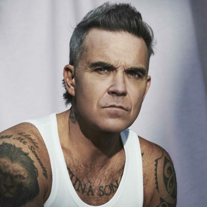 “Il mio disco slitta sempre perché Taylor Swift pubblicherà le versioni deluxe. La settimana dopo? Potrebbero esserci gli Oasis”: Robbie Williams si sfoga