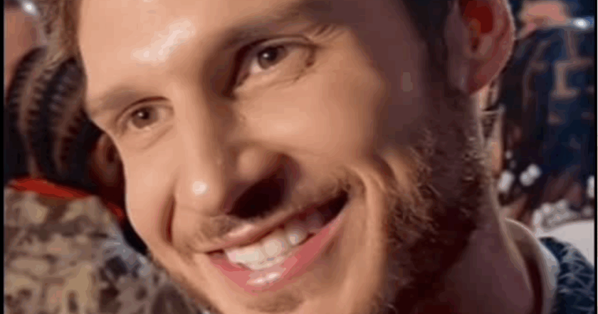 È morto Fede Dorcaz, il cantante argentino ucciso da diversi spari in un agguato a bordo di una moto