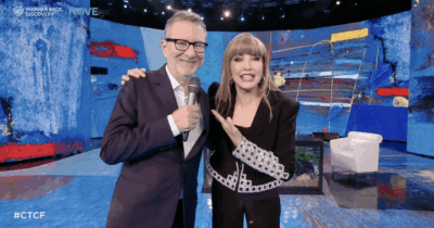 Copertina di “Siete voi il programma più lungo della televisione italiana, cinque ore e mezza! Noi duriamo poco!”: Milly Carlucci scherza con Fabio Fazio a “Che Tempo Che Fa”