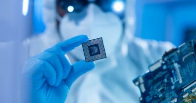 Copertina di L’Olanda caccia  i cinesi e si prende l’azienda dei chip