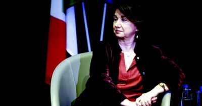 Copertina di Roccella, la destra tace: “La comunità ebraica è con noi”