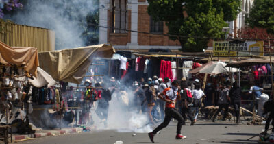 Copertina di Il presidente del Madagascar fugge per le proteste: anche qui la Gen Z ha dato il via a una transizione