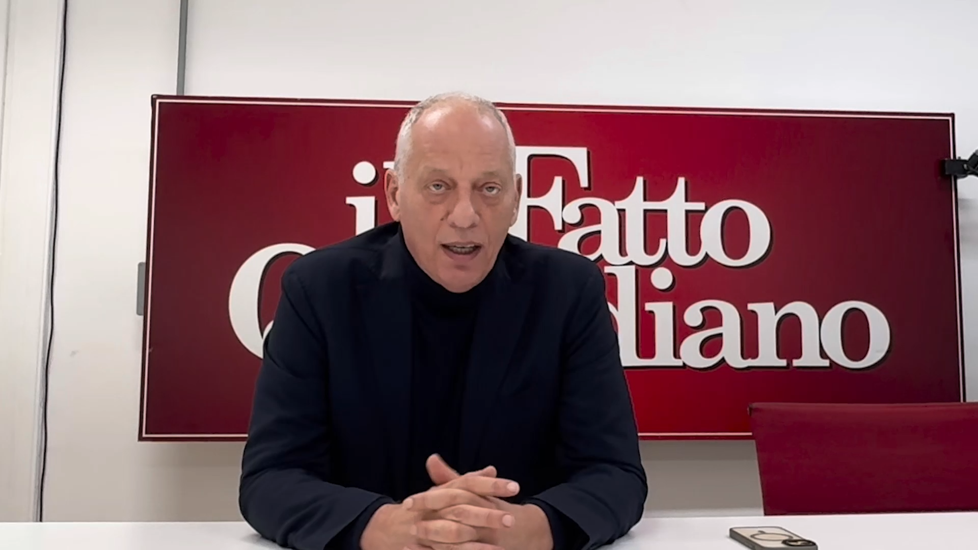 Una delle ultime voci fuori dal coro: l’appello di Peter Gomez ad abbonarsi a il Fatto Quotidiano ad un prezzo speciale Una delle ultime voci fuori dal coro: l’appello di Peter Gomez ad abbonarsi a il Fatto Quotidiano ad un prezzo speciale