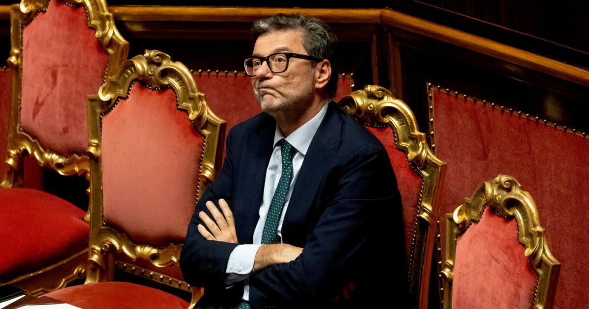 Più facile per il fisco pignorare i crediti di chi ha una cartella esattoriale: la norma in manovra che punta ad aumentare la riscossione Più facile per il fisco pignorare i crediti di chi ha una cartella esattoriale: la norma in manovra che punta ad aumentare la riscossione