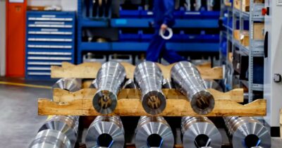 Copertina di Europa e Usa stanno abbandonando Kiev: aiuti militari all’Ucraina più che dimezzati