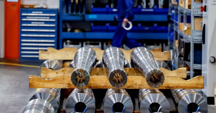 Europa e Usa stanno abbandonando Kiev: aiuti militari all’Ucraina più che dimezzati