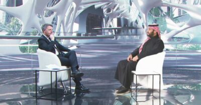 Copertina di Renzi, consulenze agli sgoccioli: tagliola al via da fine anno