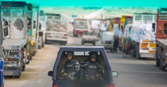 Tutti i dubbi (e gli ostacoli) del piano Trump per Gaza, tra le ambizioni dell’Egitto e i veti del Golfo: “Senza il disarmo di Hamas, nessuna ricostruzione”