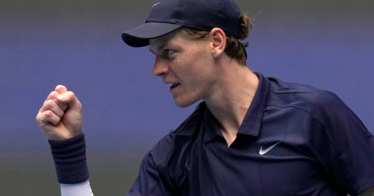 in arabia un sinner rimesso a nuovo stende tsitsipas oggi la sfida a djokovic verso il bottino grosso orario e dove vederla