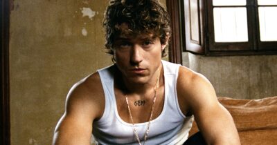 Copertina di “Sono scomodo, quando amo tendo ad essere un po’ pesante. Lavoro su me stesso per essere meno egoista. Oggi con gli attacchi di panico ci convivo”: così Irama