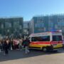 Copertina di Liceo evacuato a Pescara, indagini sulle cause dell’intossicazione: “Campionate sacche d’aria”