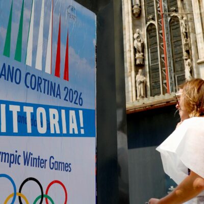 Copertina di Olimpiadi senza fondo, altri 70 milioni. Salirà la tassa di soggiorno
