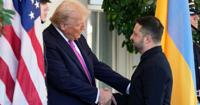 Trump accoglie Zelensky alla Casa Bianca: “Putin vuole la fine della guerra”. Il presidente ucraino: “Serve cessate il fuoco, noi pronti a parlare”