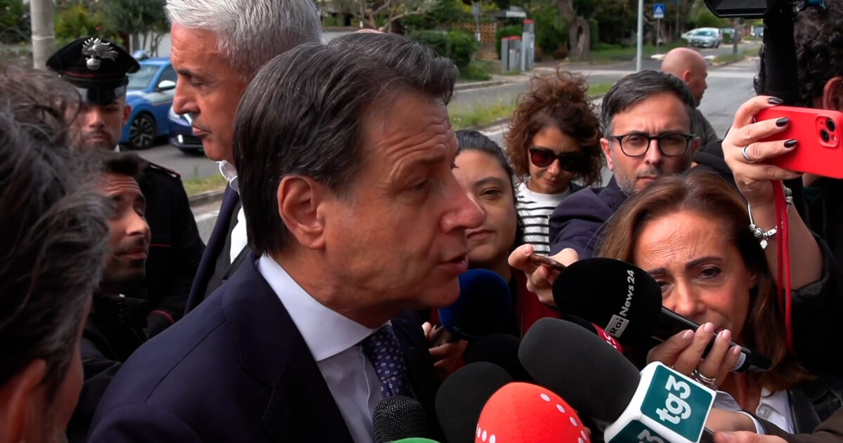 Da giovedì a domenica voto online degli iscritti M5s per la conferma di Giuseppe Conte alla presidenza Da giovedì a domenica voto online degli iscritti M5s per la conferma di Giuseppe Conte alla presidenza