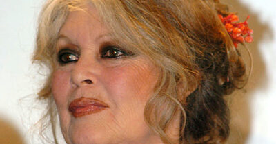 Copertina di “Sto bene, rispettate la mia privacy”: Brigitte Bardot è stata dimessa dall’ospedale dopo l’operazione