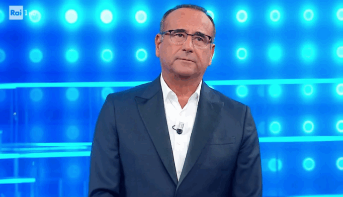 “Vorrei dedicare due piccoli pensieri ai tre carabinieri vittime di una strage e a Sigfrido Ranucci”: Carlo Conti si commuove a Tale e Quale Show