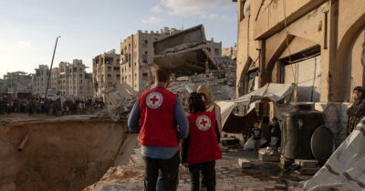 Copertina di “Colpito minibus a Gaza, 9 morti”. Netanyahu: “Valico di Rafah chiuso fino a quando Hamas non rispetterà i patti”