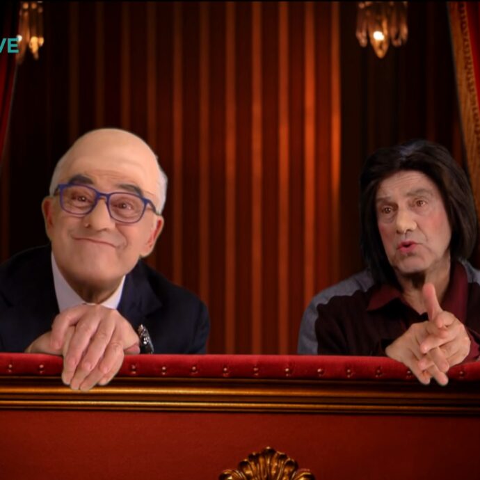 Crozza nei panni di Sechi e Roccella: “Gite ad Auschwitz? Ritrovi di terroristi bolscevichi, servono solo per denigrare il fascismo”