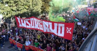 Copertina di Migliaia di persone in corteo a Firenze coi lavoratori dell’ex Gkn: sventolate bandiere della Palestina – Video