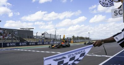 Copertina di Verstappen vince la Sprint Race del Texas: McLaren ko, il Mondiale resta aperto