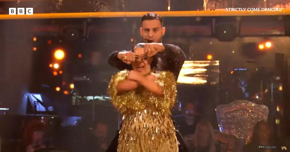 la mia disabilit224 non mi definisce mi insegna a non avere paura ellie goldstein 232 la prima concorrente con sindrome di down a ballando con le stelle uk