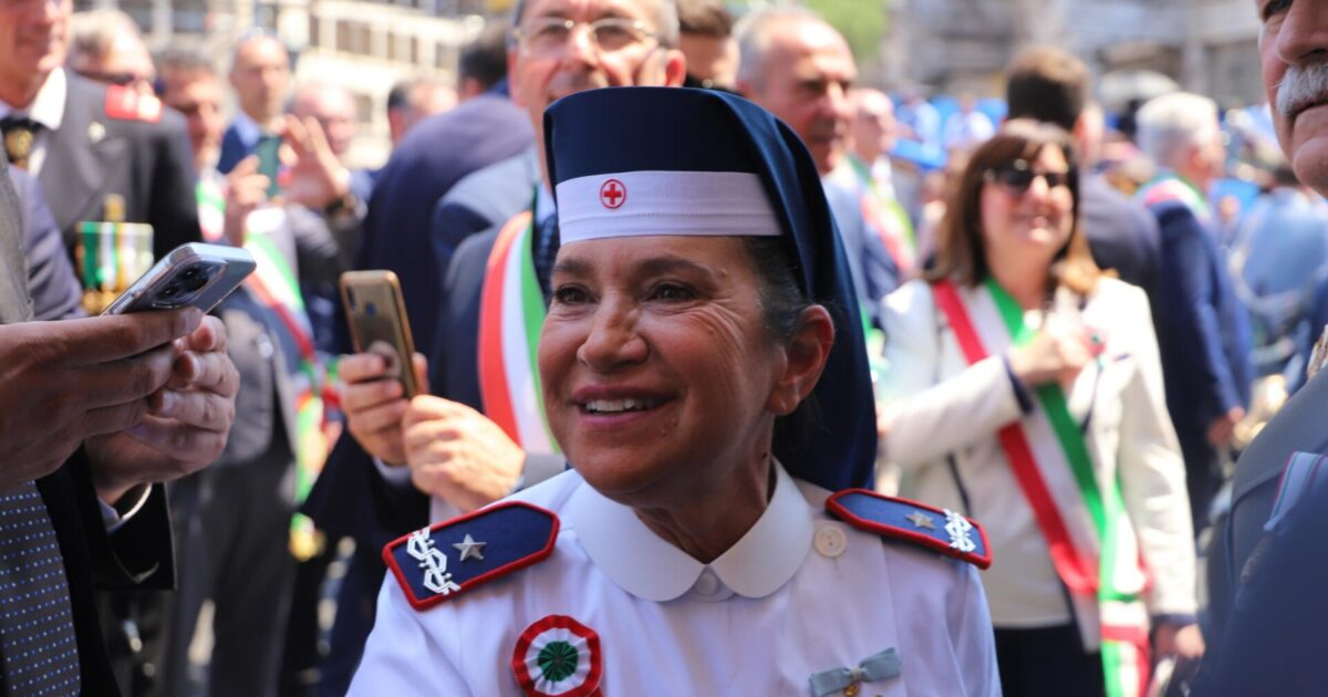 le sorelle di croce rossa dai terremoti all8217immigrazione restiamo fedeli al primo principio l8217umanit224