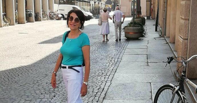 Alassio, bidella colpita da una finestra a scuola muore tre giorni dopo: aperto fascicolo per omicidio colposo