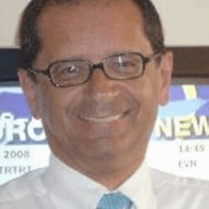 È morto Claudio Fico, vicedirettore vicario del Tg5. Lo ha annunciato il direttore Clemente J Mimun