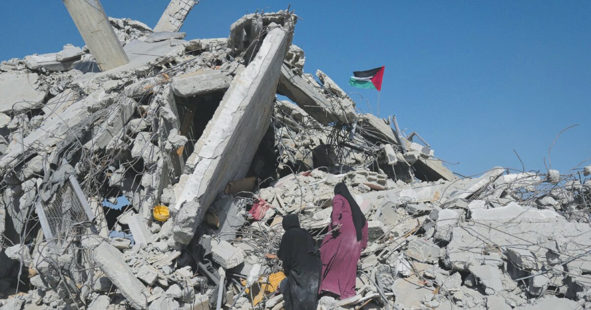 Youtube cancella 700 video e tre account di organizzazioni per i diritti umani palestinesi: “C’erano anche inchieste sui crimini di Israele” Youtube cancella 700 video e tre account di organizzazioni per i diritti umani palestinesi: “C’erano anche inchieste sui crimini di Israele”