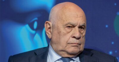 Copertina di La nuova trovata di Nordio: prima di fare una perquisizione bisogna avvisare il perquisito