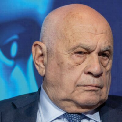 Copertina di La nuova trovata di Nordio: prima di fare una perquisizione bisogna avvisare il perquisito