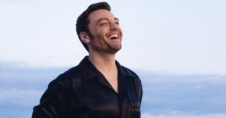 Copertina di “Sono pronto a tutto: applausi e fischi, fa parte del mestiere. Se non sento fischi intorno non è salutare. Un disco non è solo standing ovation”: così Tiziano Ferro