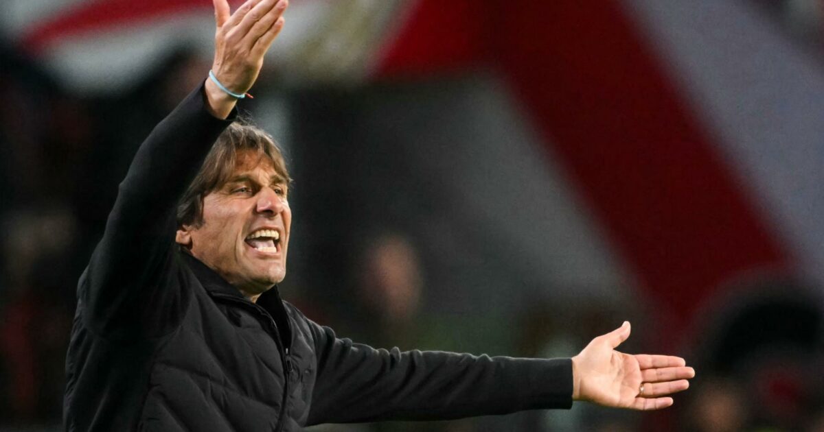 Chi è il Napoli? La squadra di Conte è in crisi d’identità: prendere 6 gol dal Psv impone una riflessione