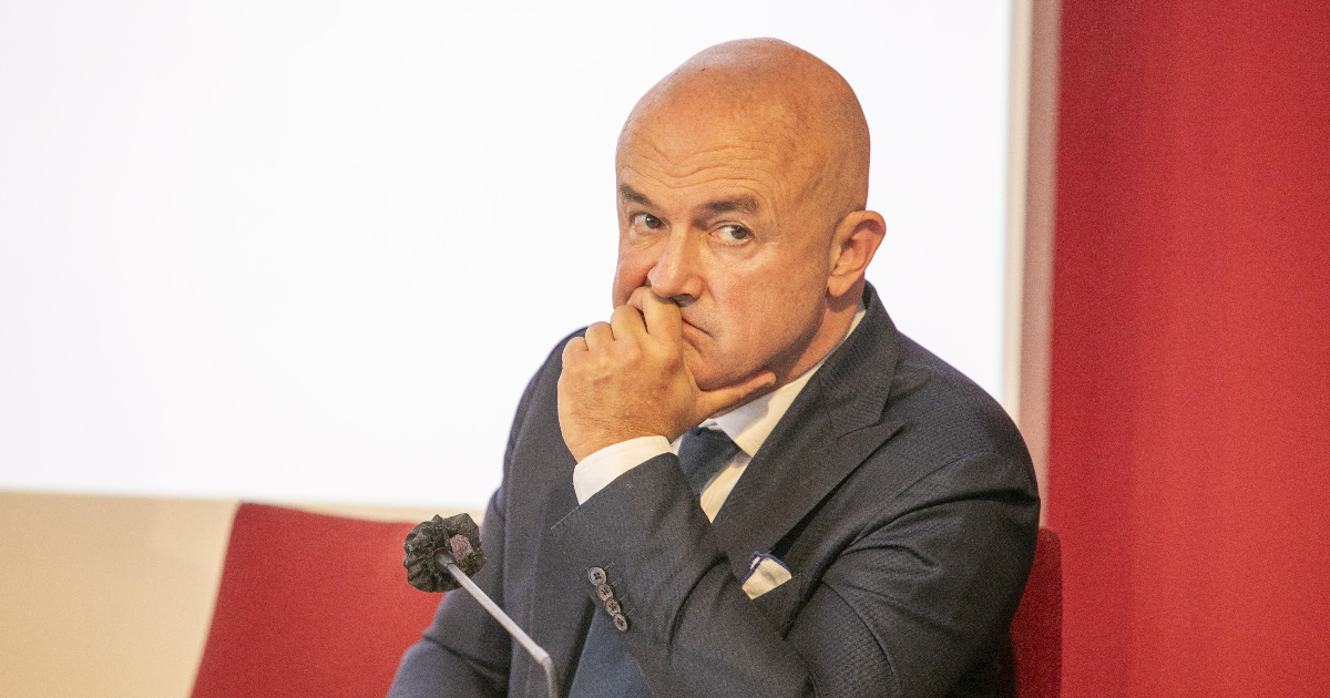 gianluigi nuzzi spiato e8217 in atto un assedio elettronico alla libert224 d8217informazione