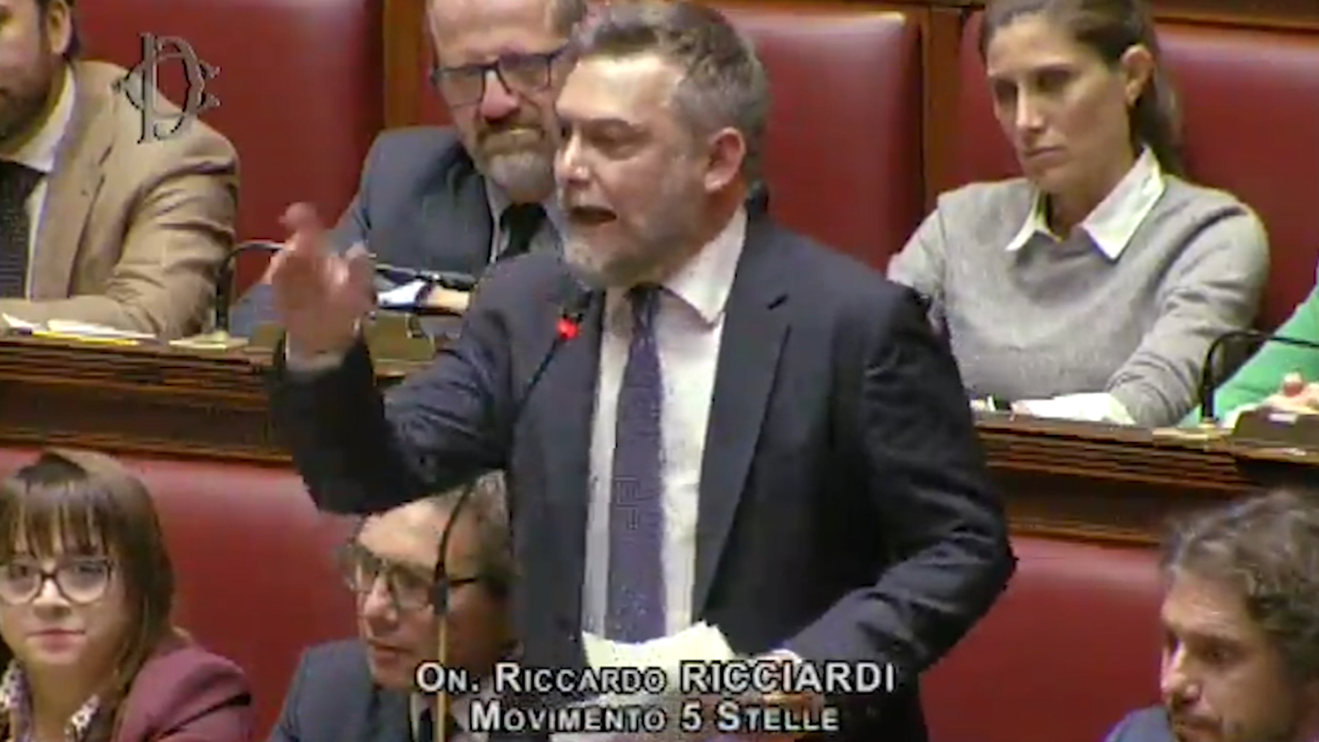 ricciardi a meloni lei difende il capitalismo finanziario che specula sulla vita delle persone 8211 video