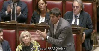 Copertina di Fratoianni a Meloni: “Crisi climatica? Dichiarate guerra alla comunità scientifica di tutto il mondo, il vostro è negazionismo”