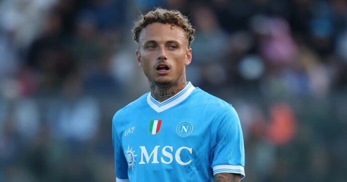 “Meglio che non dica nulla. Non so più cosa fare, devo accettarlo e non ho altra scelta”: Noa Lang contro Conte