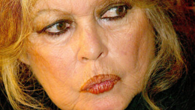 Copertina di “Imbecille, sto bene e non ho intenzione di congedarmi”: l’ira di Brigitte Bardot contro il blogger che ha annunciato la sua morte su X